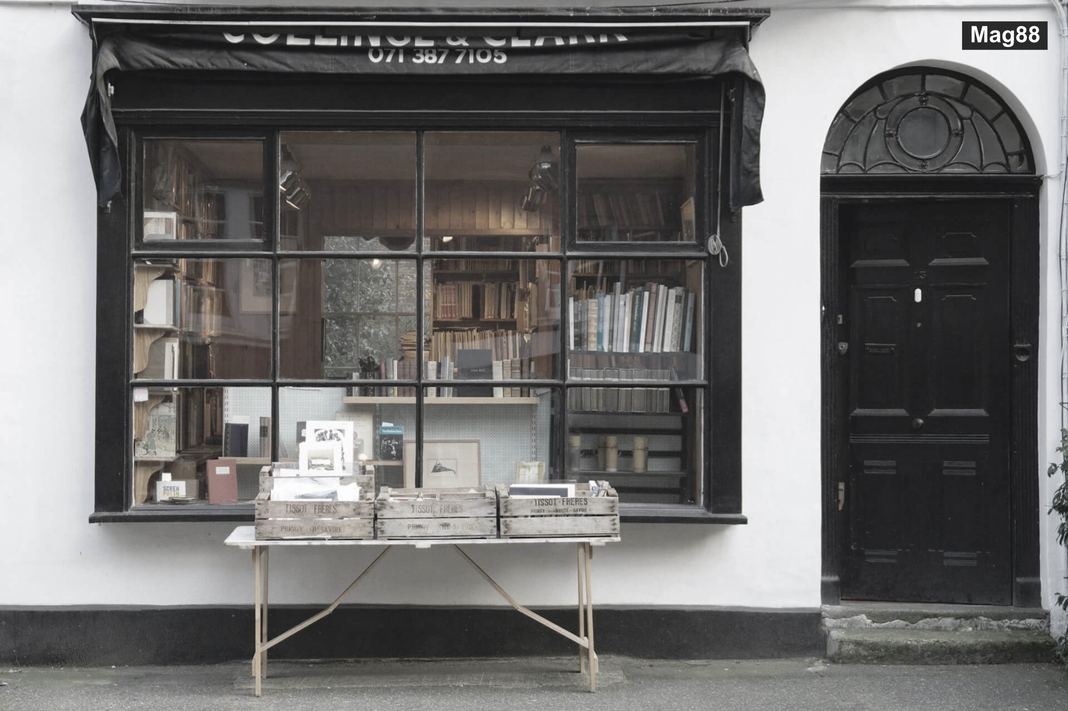 書店サイト（サンプル）